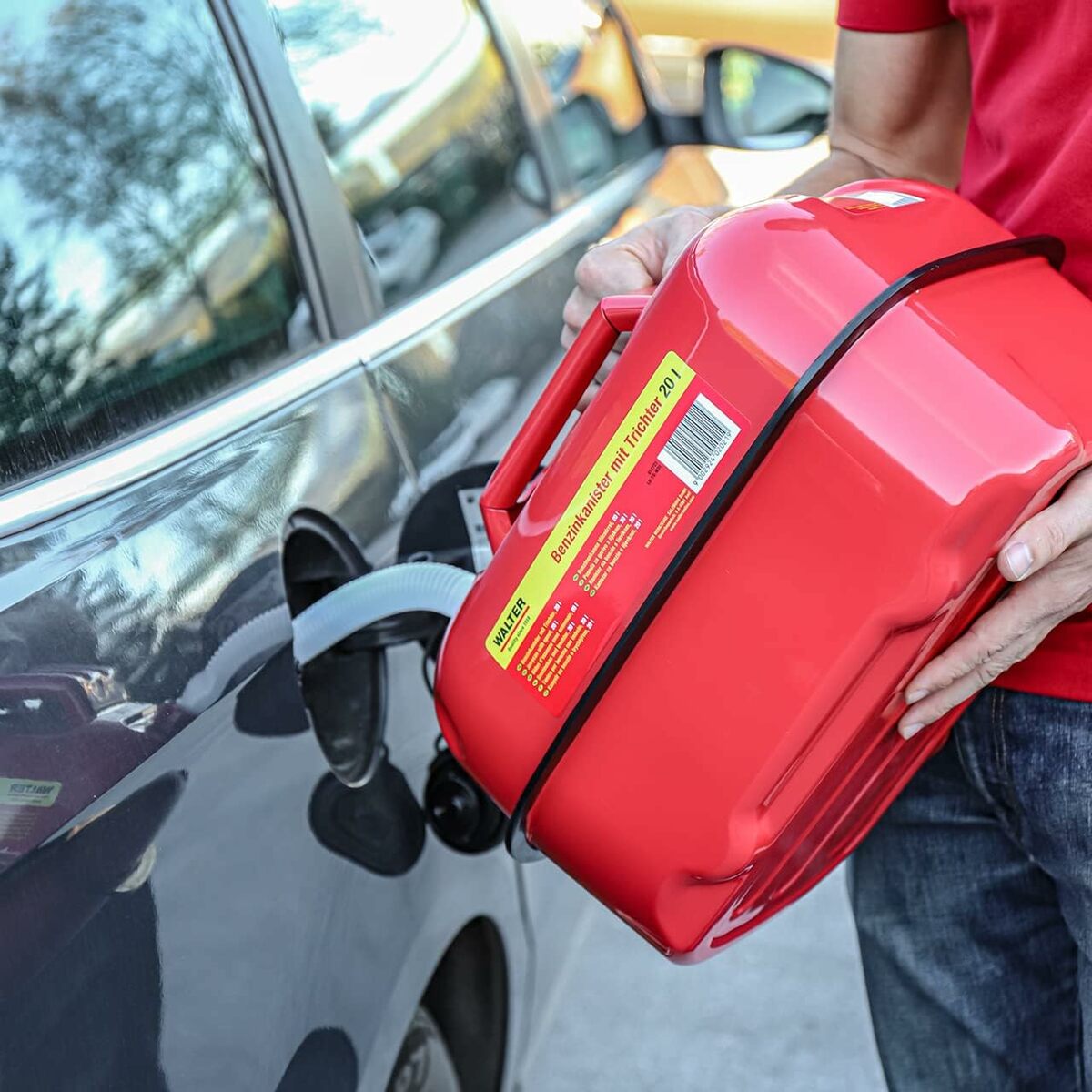 Bild 2 von Walter Benzinkanister horizontal 20l mit Trichter aus Metall mit UN-Zulassung