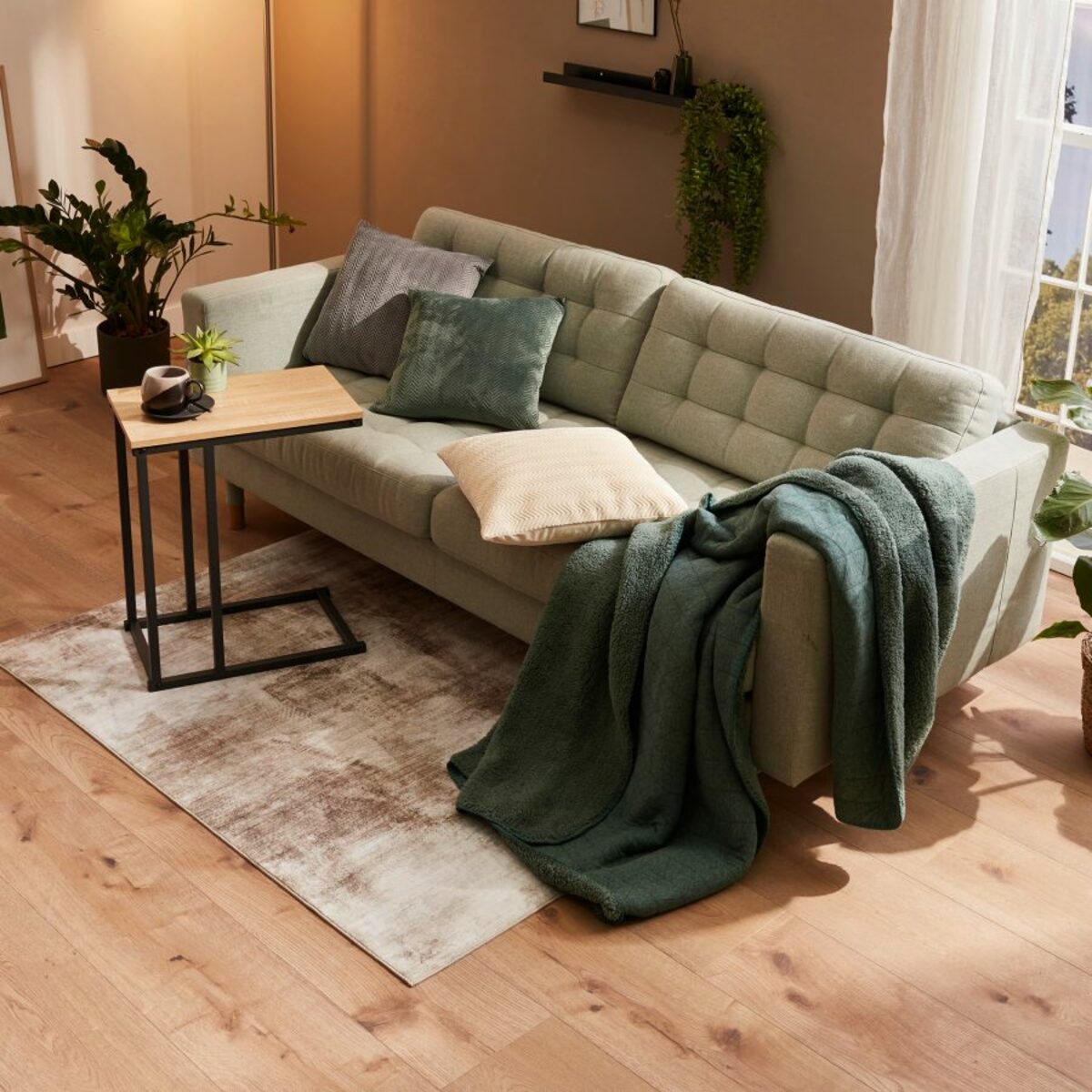 Bild 2 von HOME CREATION Beistelltisch