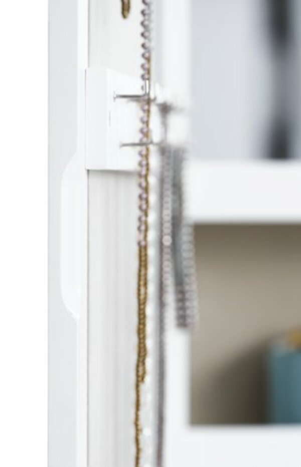 Bild 2 von Schmuckschrank MALLING mit Spiegel weiß