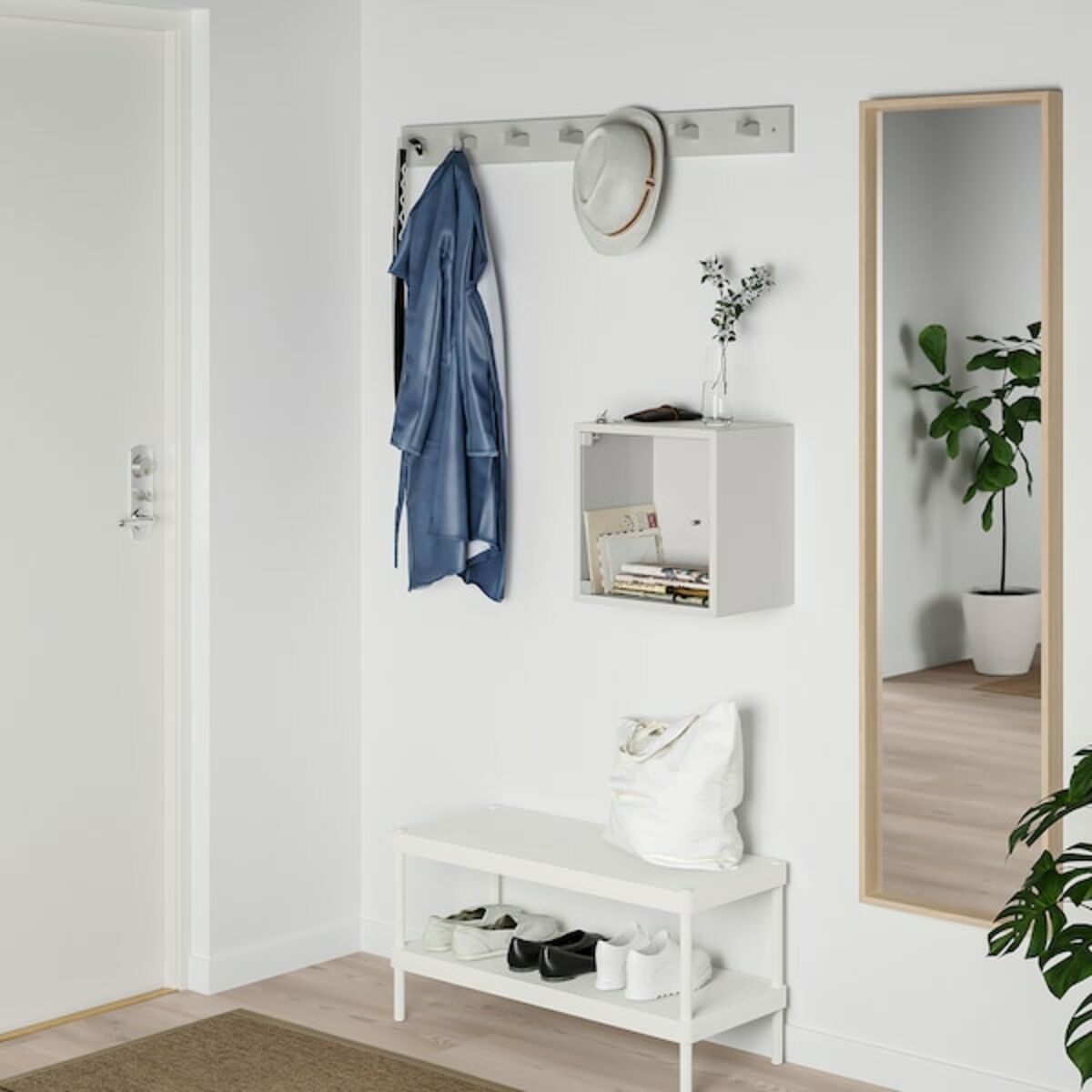 Bild 2 von EKET  Wandschrank mit Vitrinentür, hellgrau