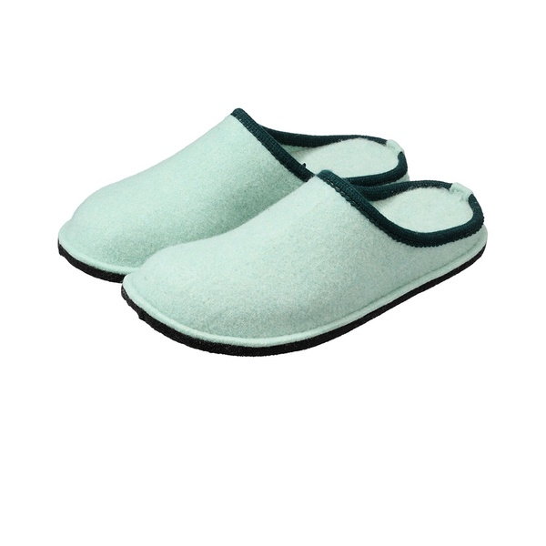 Damen und Herren Filzpantoffeln von ALDI SÜD ansehen!