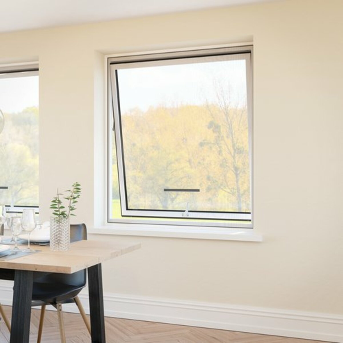 Bild 3 von Insektenschutz NYORD 130x150 m/Reißverschluss Fenster div.