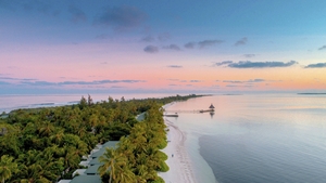Orient & Malediven: Kreuzfahrt & Baden - 4* Canareef Resort Maldives