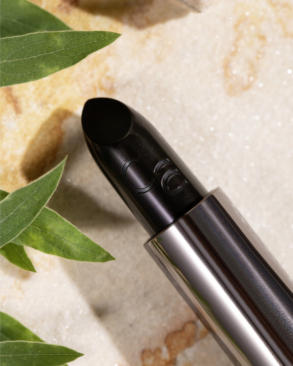 Bild 2 von Catrice Dark Ruby Glow Lip Balm 010 Fiery Temptation