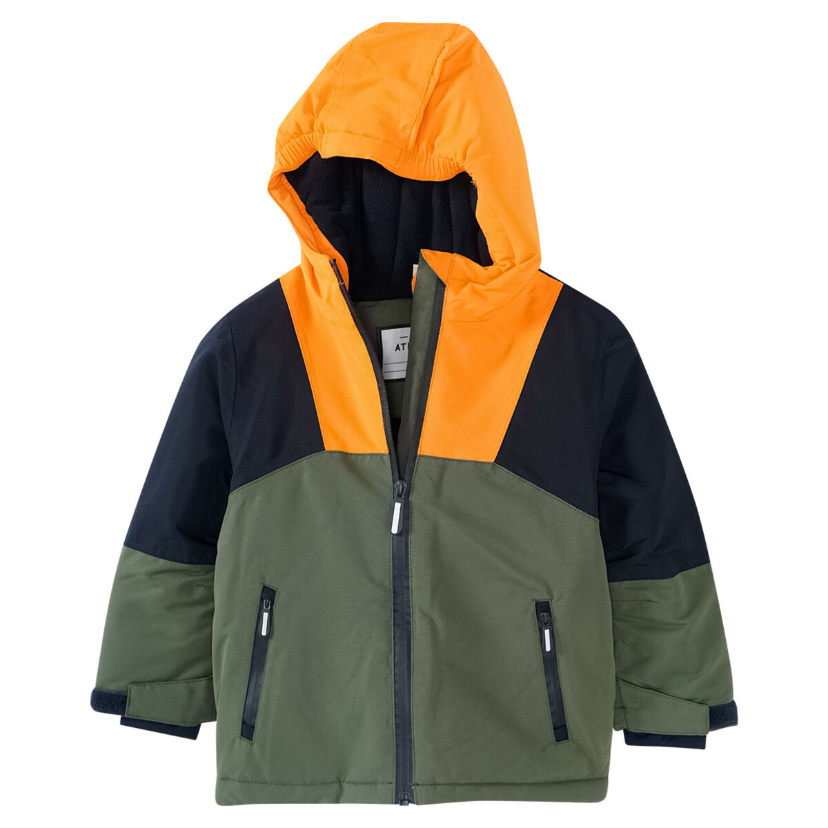 Jungen Schneejacke mit Schneefang von Ernstings Family ansehen!