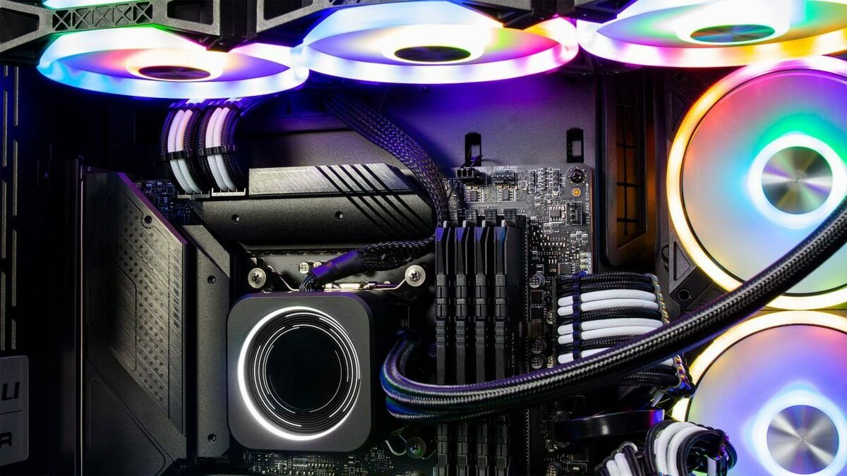 Bild 3 von CAPTIVA Highend Gaming I72-513 Gaming-PC (Intel Core i9 12900KF, RTX 4070 Ti, 64 GB RAM, 2000 GB SSD, Wasserkühlung)