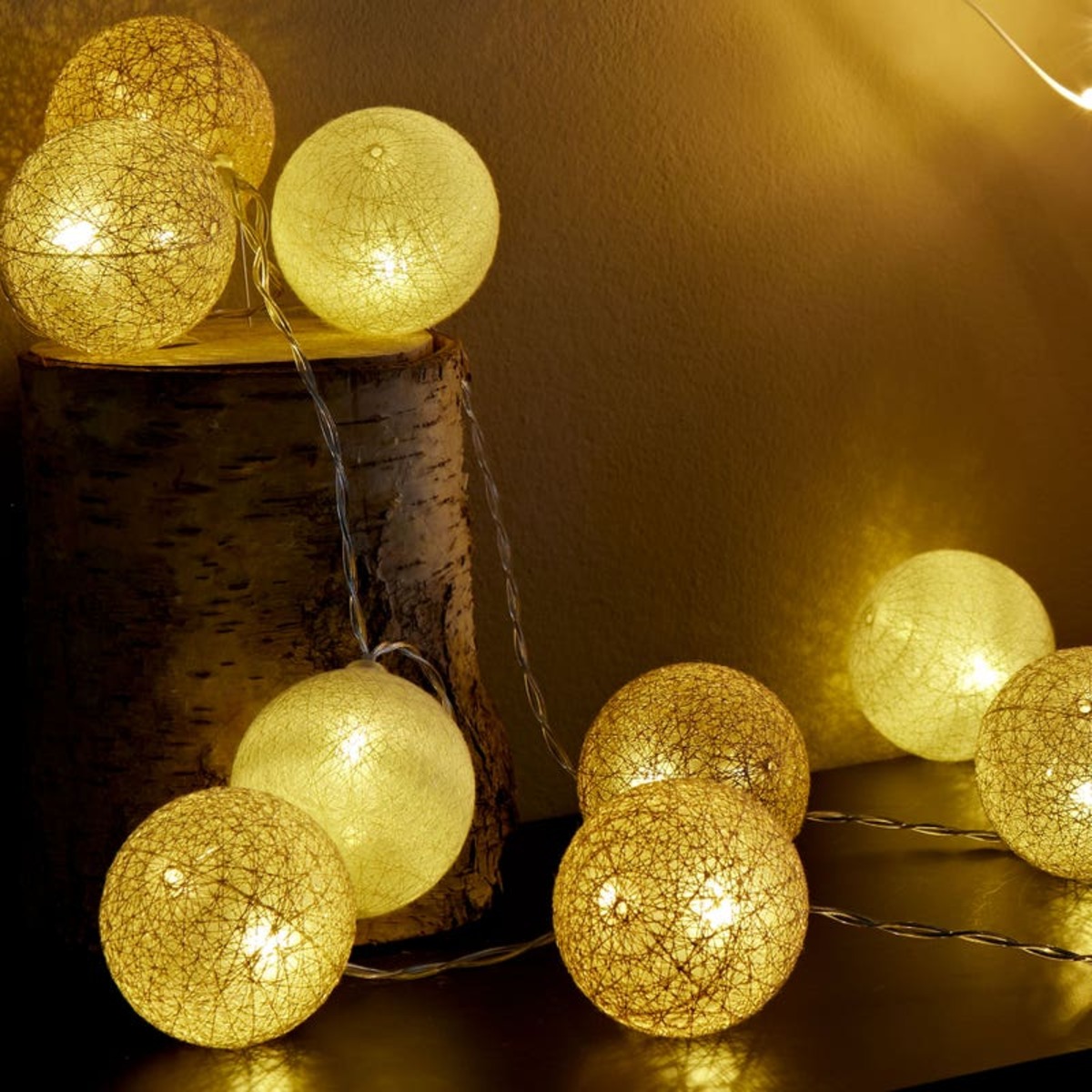 Bild 1 von LED-Lichterkette mit Bällen, ca. 165cm