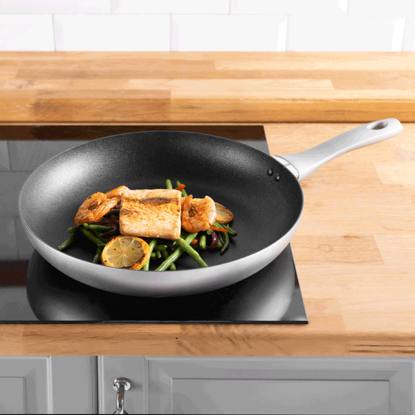 Bild 2 von RUSSELL HOBBS Bratpfanne metallic silber