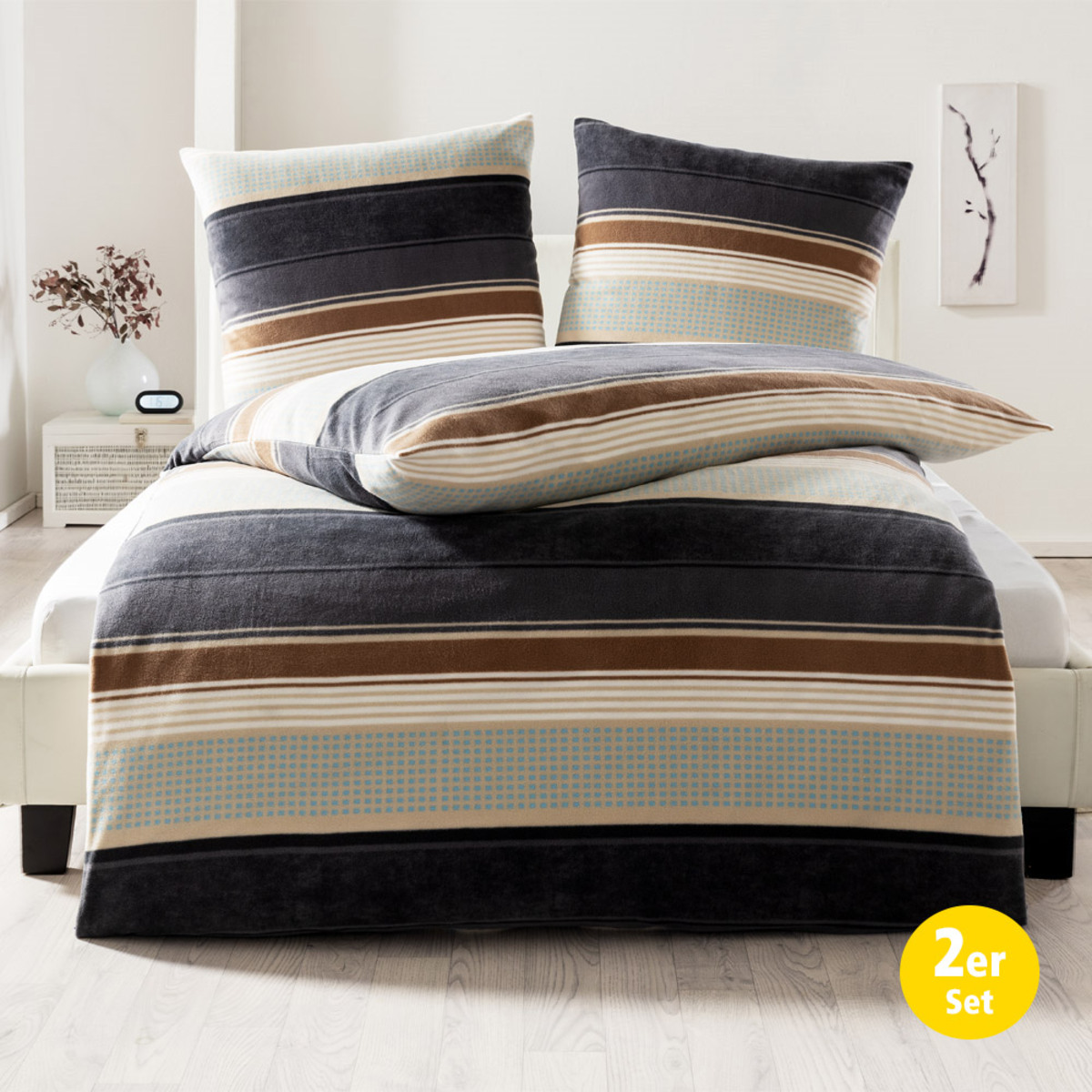 Bild 1 von Dreamtex Teddy Plüsch Bettwäsche, 80x80 + 135x200 cm, Streifen Mix Vanille-Blau, 2er Set