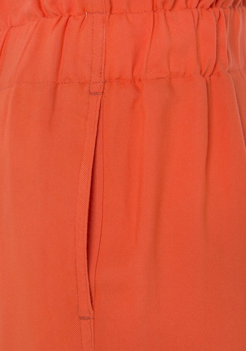 Bild 4 von LASCANA Paperbag-Hose mit Zierknöpfen