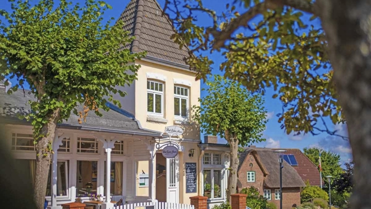 Bild 1 von Nordsee - Amrum - 4* Sonnenresort Hüttmann