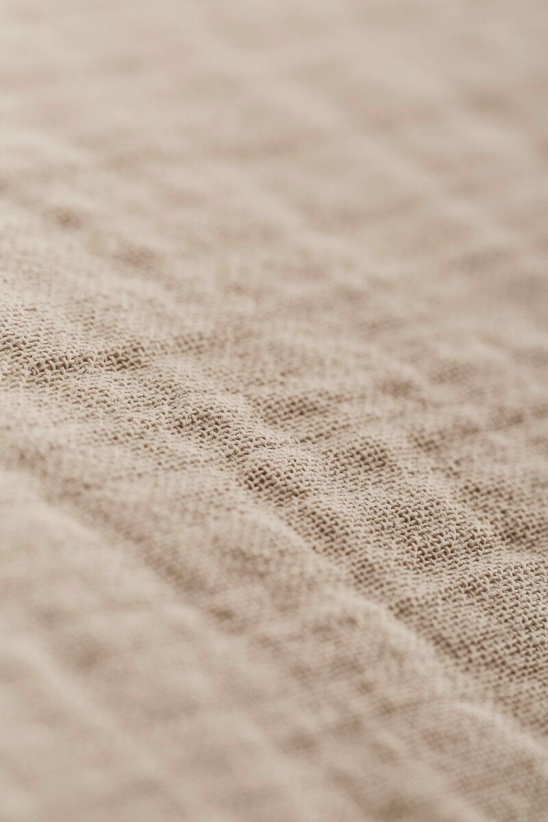 Bild 3 von Bettwäsche Musselinbettwäsche, s.Oliver, Musselin, Markenbettwäsche in moderner Crinkle-Optik mit Logo-Stickerei