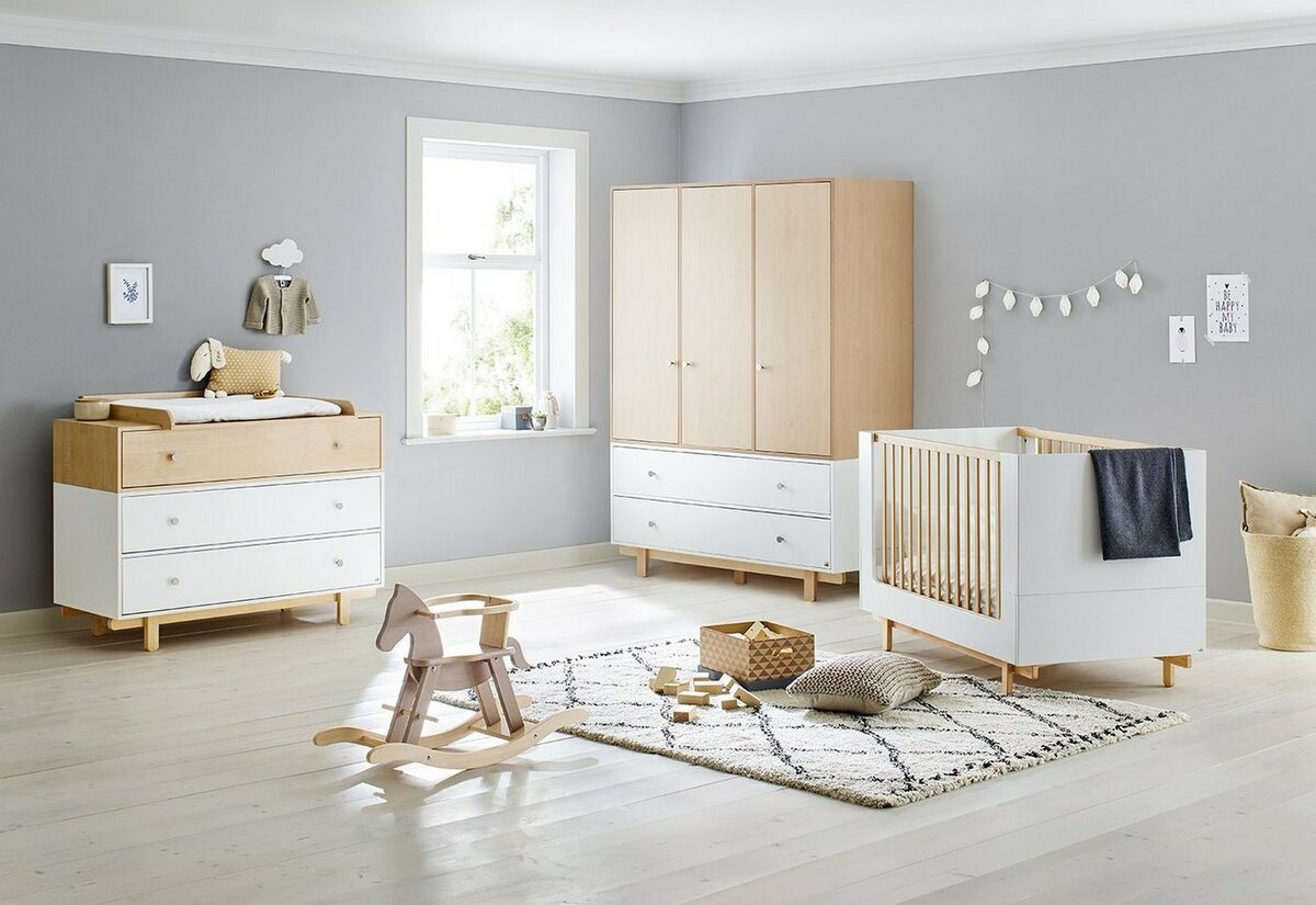 Bild 1 von Pinolino® Babyzimmer-Komplettset Boks, (Set, 3-St., Kinderbett, Schrank, Wickelkommode), 3-trg. breit groß, mit Kinderbett, Schrank und Wickelkommode