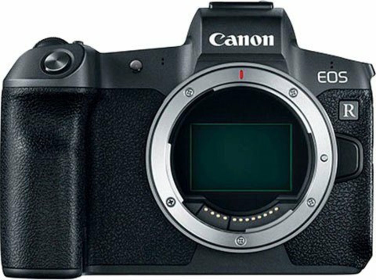 Bild 1 von Canon EOS R Gehäuse + RF 24-105mm f/4-7.1 IS STM Systemkamera (RF 24-105mm f/4-7.1 IS STM, 30,3 MP, WLAN (WiFi)