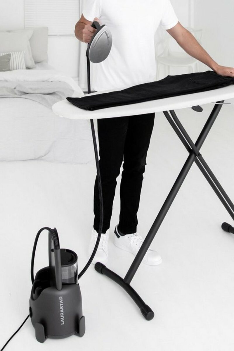 Bild 1 von LAURASTAR Dampfbügelstation Lift Xtra Titan