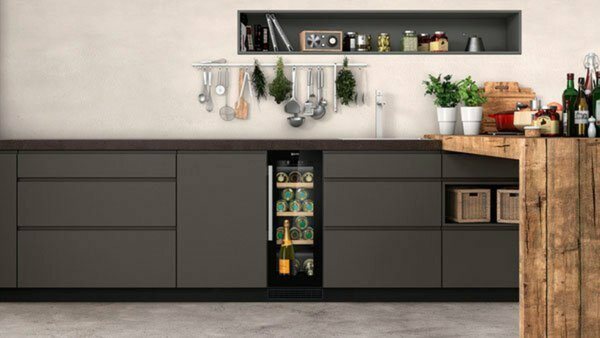 Bild 1 von NEFF Weinkühlschrank KU9202HF0, für 21 Standardflaschen á 0,75l