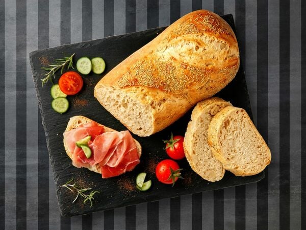 Bild 1 von Rosmarin-Olivenbrot, 
         500 g