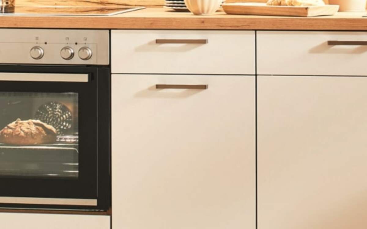 Bild 3 von Puris - Einbauküche Speed, alpinweiß, inkl. Elektrogeräte