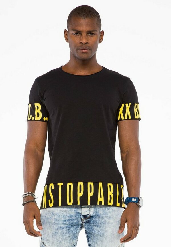 Bild 1 von Cipo & Baxx T-Shirt mit großen Marken-Buchstaben