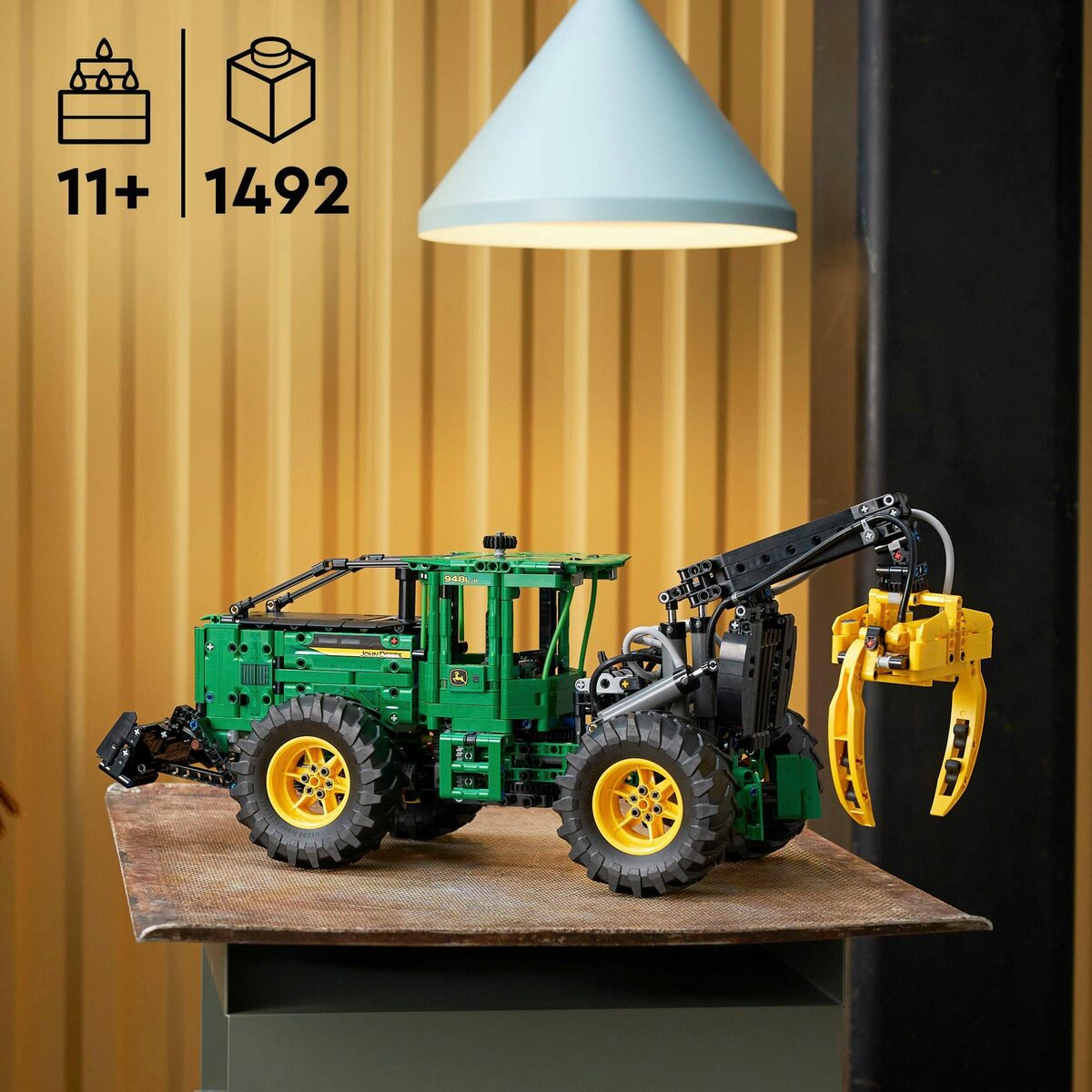 Bild 2 von LEGO® Konstruktionsspielsteine John Deere 948L-II Skidder (42157), LEGO® Technic, (1492 St), Made in Europe