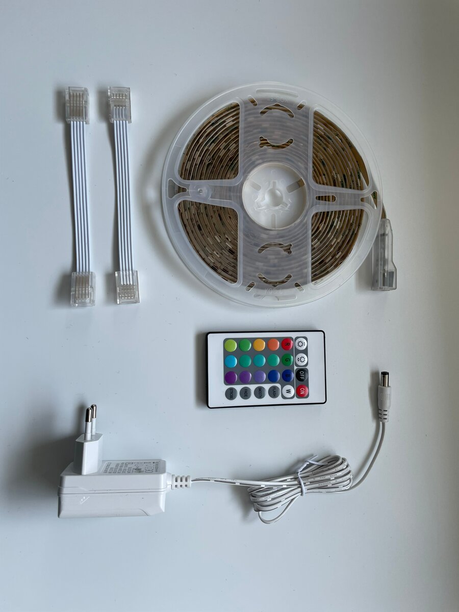 Bild 1 von StarQ LED Lichtband RGB+WW 5 m