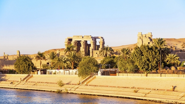 Bild 1 von Ägypten – Nilkreuzfahrt & Baden - Komfortschiff & 4* Resort Bella Vista