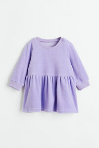 H&M Velourskleid Helllila, Kleider in Größe 74. Farbe: Light purple