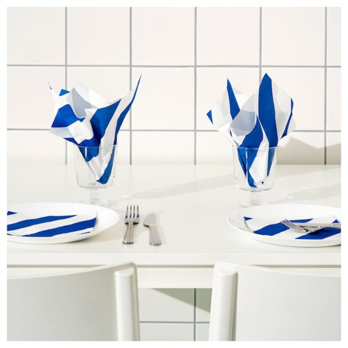 Bild 2 von HAVSKATT  Papierserviette, blau/weiß/Streifen