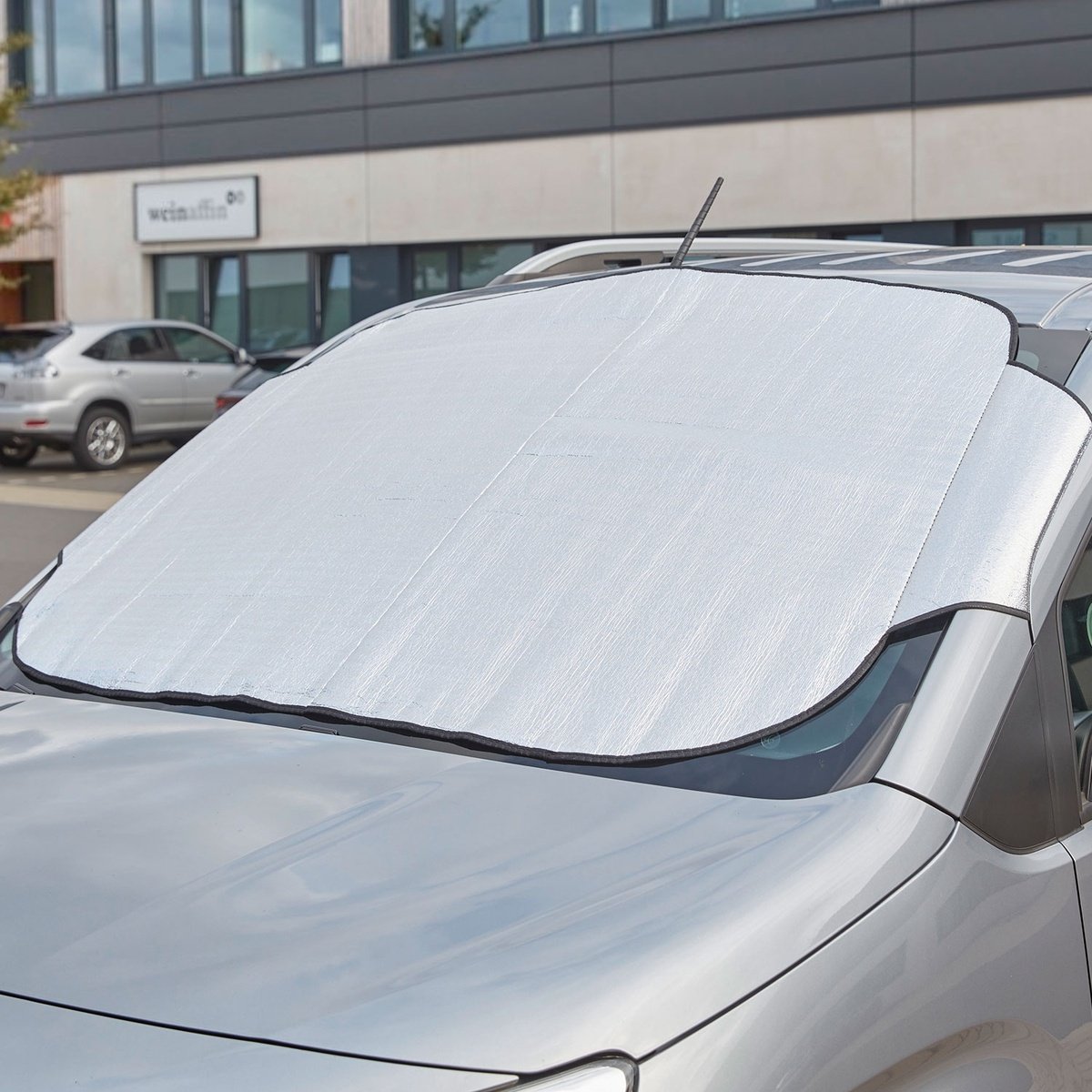 Bild 2 von AUTO XS Thermoscheibenschutz