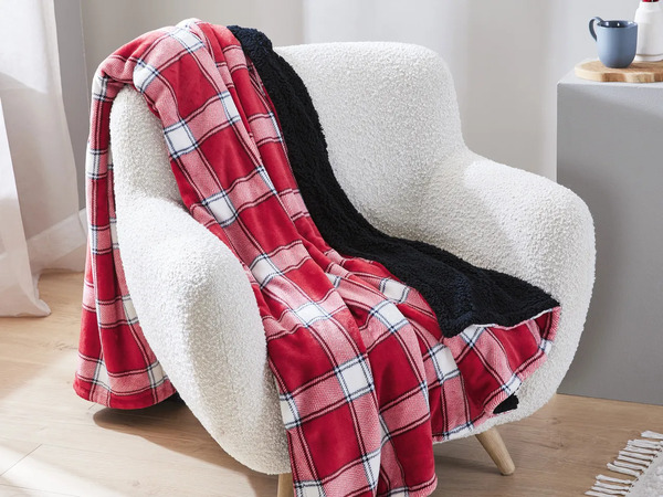 Bild 2 von LIVARNO home Kuscheldecke, 
         Stück