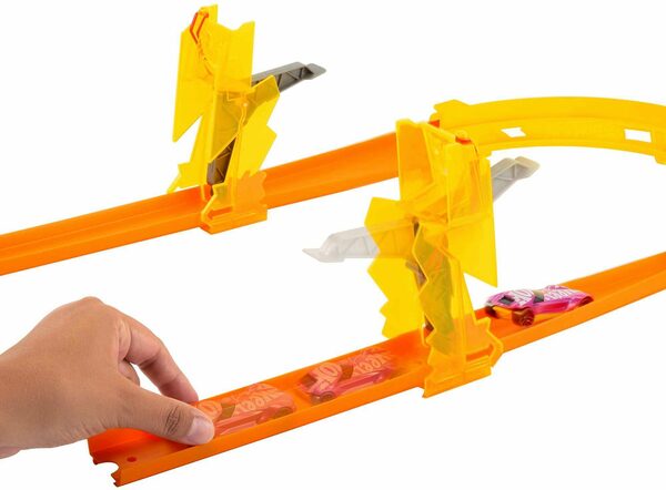 Bild 3 von Hot Wheels Autorennbahn TrackTrack-Builder im Blitzdesign, inklusive Spielzeugauto