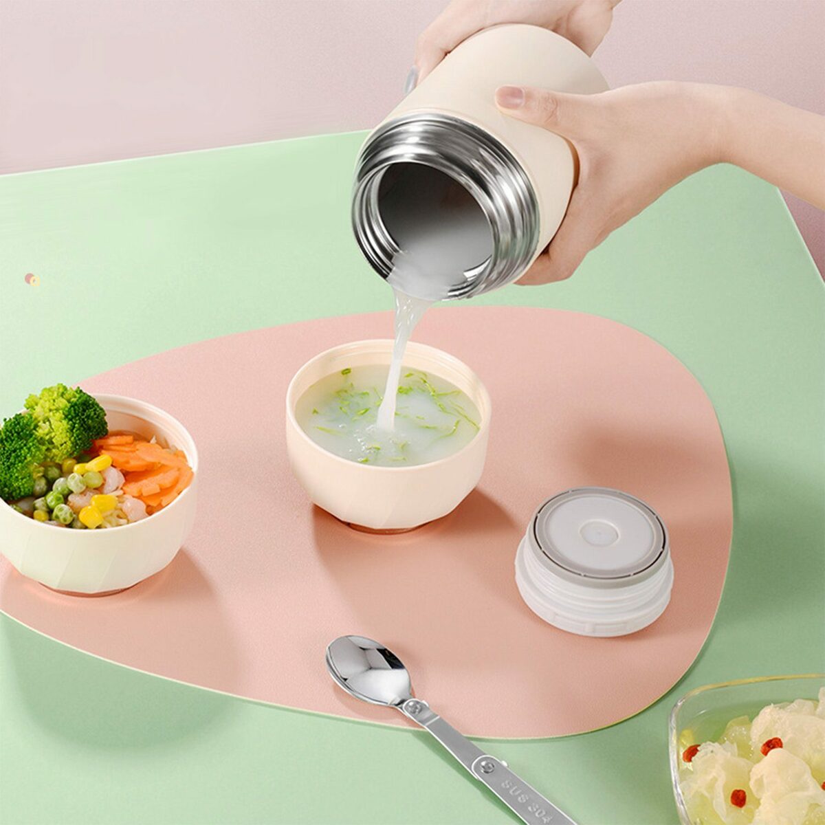 Bild 2 von Kpaloft Thermobehälter, Edelstahl, 850ml Warmhaltebehälter Lunchbox Löffel