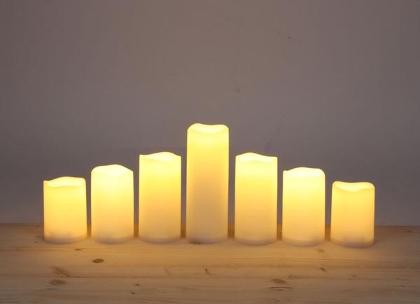 Bild 1 von LED-Kerzen-Set mit Flackerlicht 7-teilig