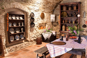 Papermoon Fototapete "Alte Küche des Schlosses"