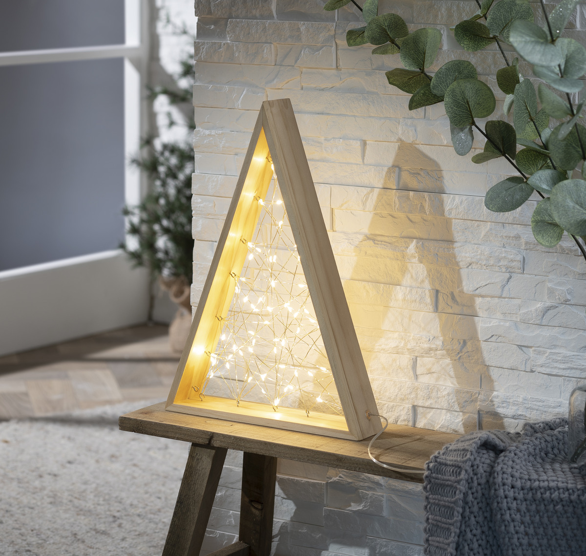 Bild 1 von IDEENWELT LED-Holztanne