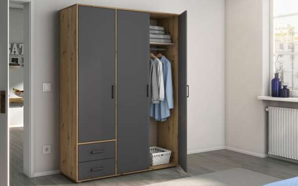 Bild 3 von Rauch - Drehtürenschrank Voyager, grau-metallic, 140 x 194 cm, inkl. 2 Schubkästen