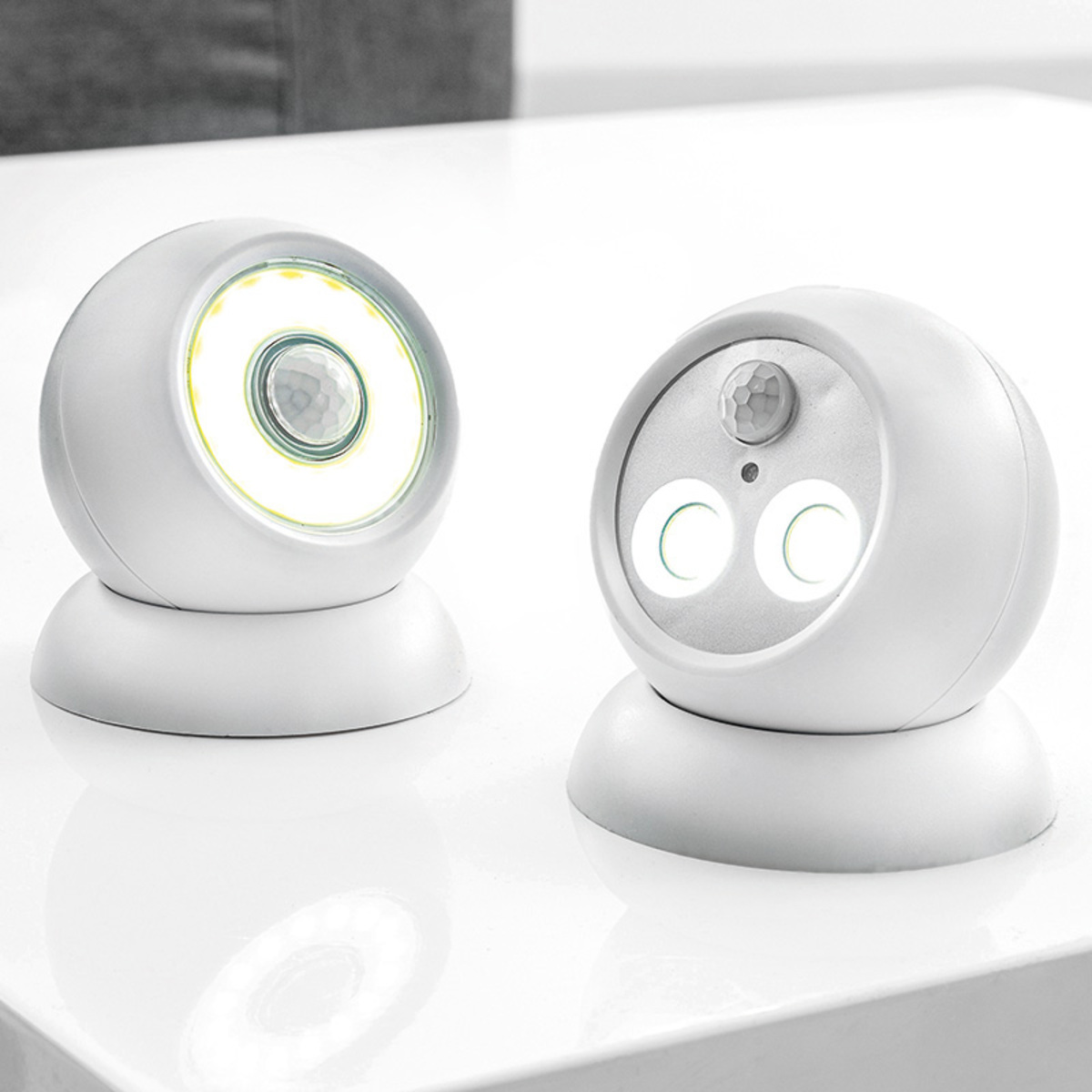 Bild 1 von I-Glow LED-Sensor-Kugelleuchte