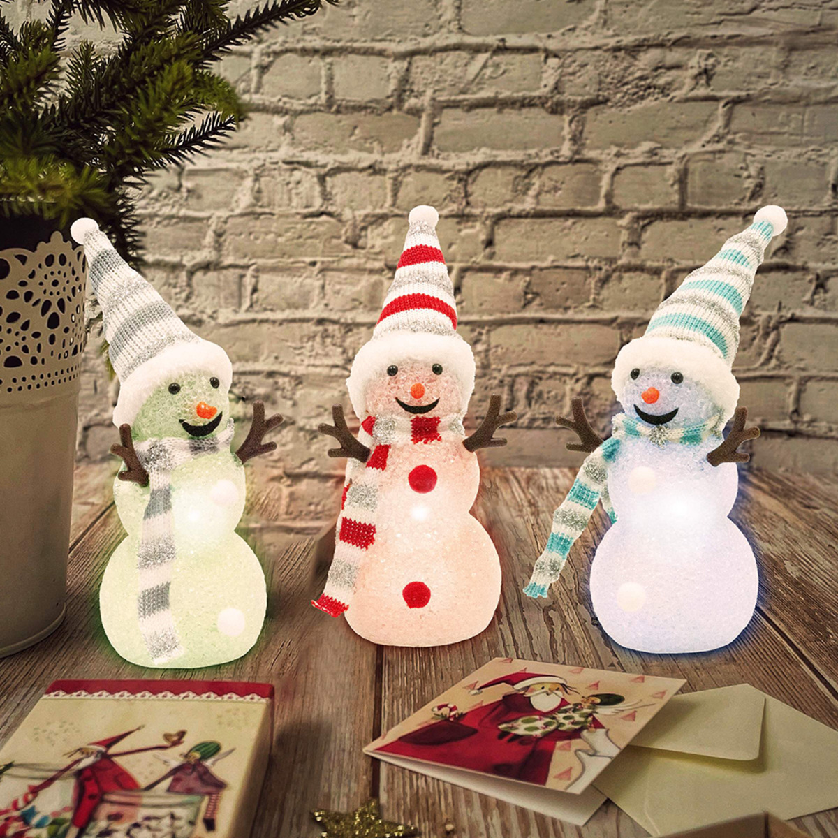 Bild 4 von I-Glow LED-Schneeballfiguren - 3er-Pack, Bunt