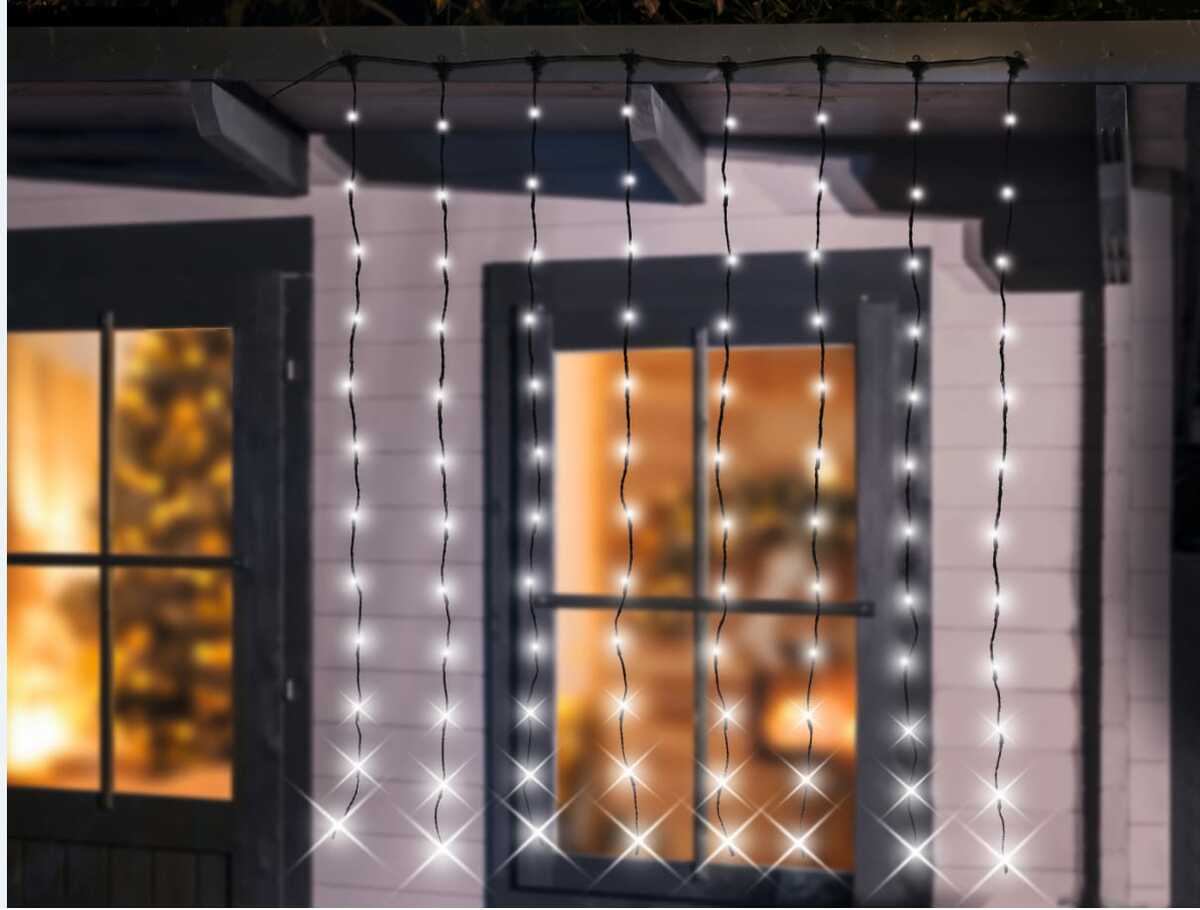 Bild 1 von LED Vorhang mit Schneefalleffekt