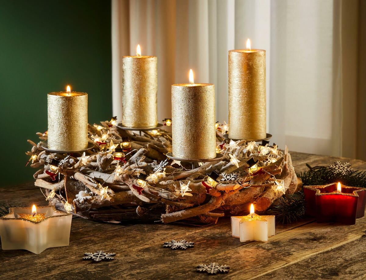 Kerzenset für den Adventskranz von TEDi ansehen!