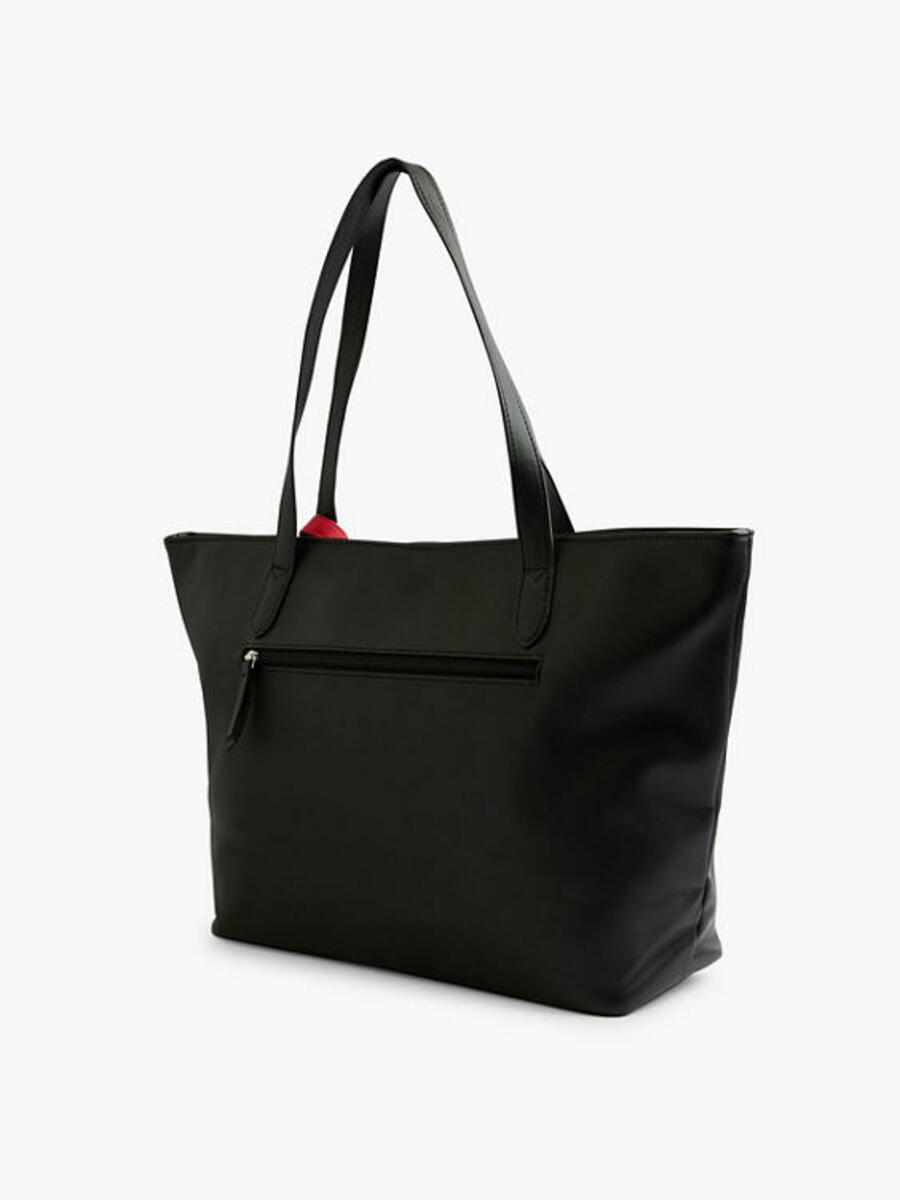 Bild 3 von Catwalk Shopper