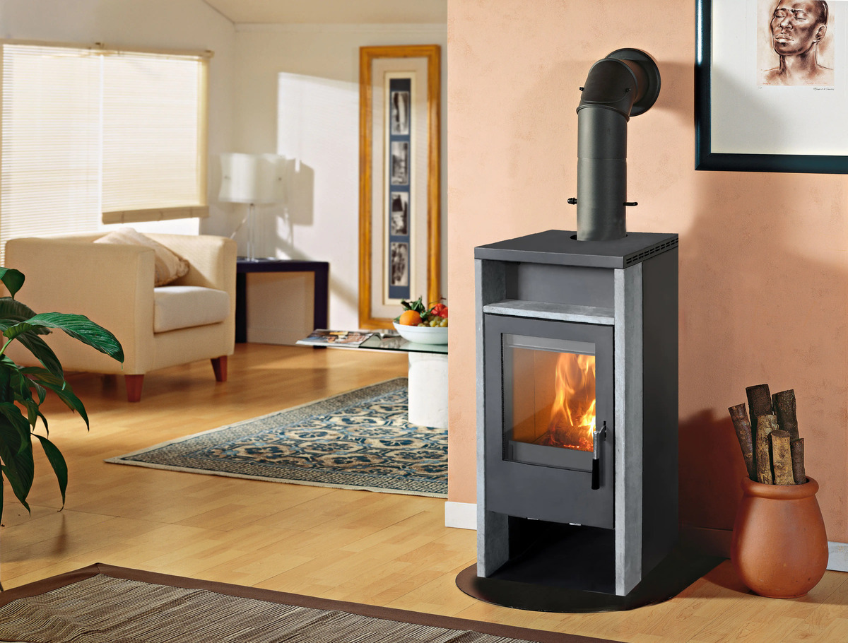 Bild 1 von Kaminofen KRONOS 7 kW