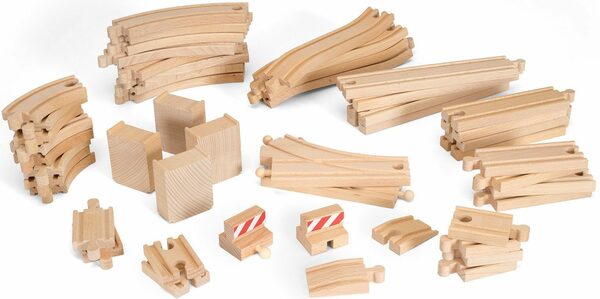 Bild 1 von BRIO® Gleise-Set Holzspielzeug, Holzschienenset, WORLD Großes Schienensortiment, FSC®- schützt Wald - weltweit