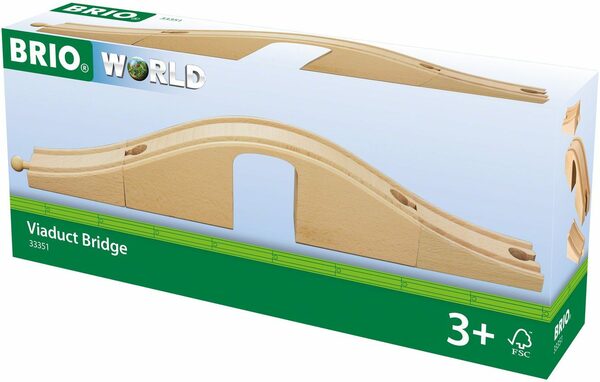 Bild 3 von BRIO® Spielzeugeisenbahn-Brücke Holzspielzeug, BRIO® WORLD, Unterführung, FSC®- schützt Wald - weltweit