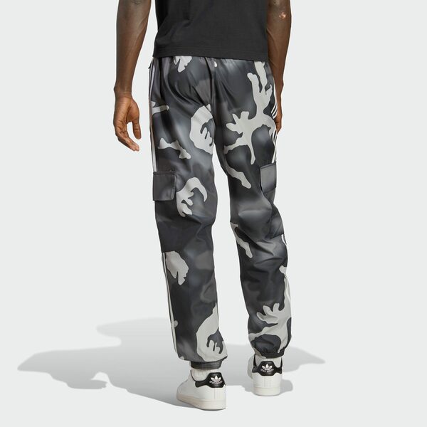 Bild 2 von adidas Originals Sporthose GRAPHICS CAMO CARGOHOSE (1-tlg)