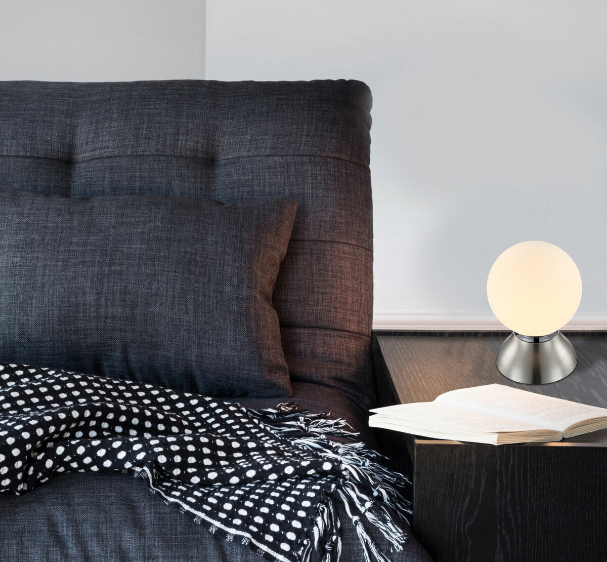 Bild 2 von Globo Lighting - KITTY - Tischleuchte Metall verchromt, 1x E14 LED