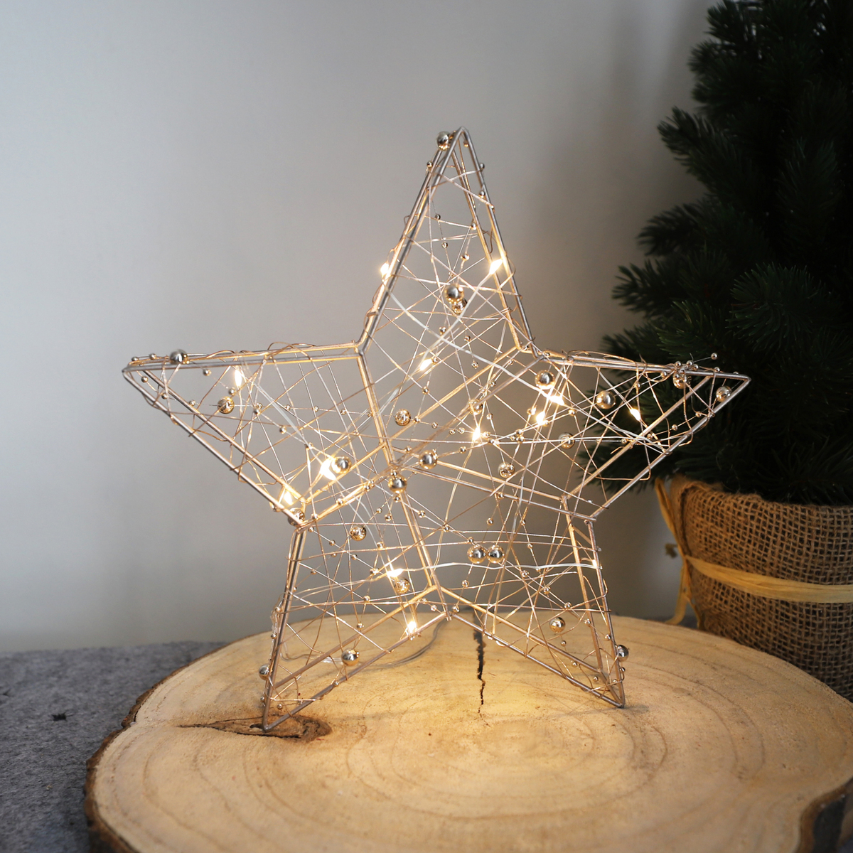 Bild 1 von LED-Drahtdeko Stern mit 10 LEDs Warmweiß