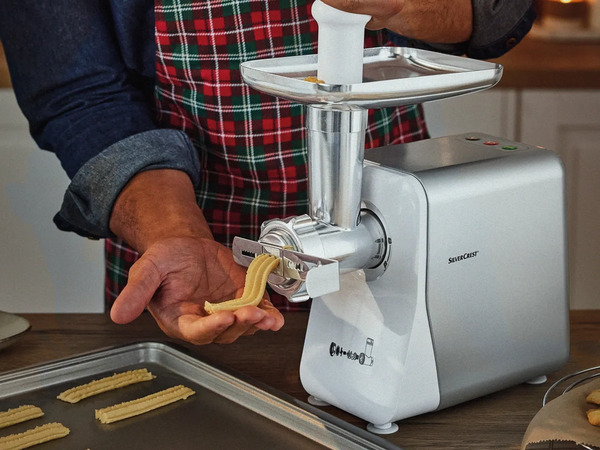 Bild 2 von SILVERCREST® KITCHEN TOOLS Elektrischer Fleischwolf, 
         Stück