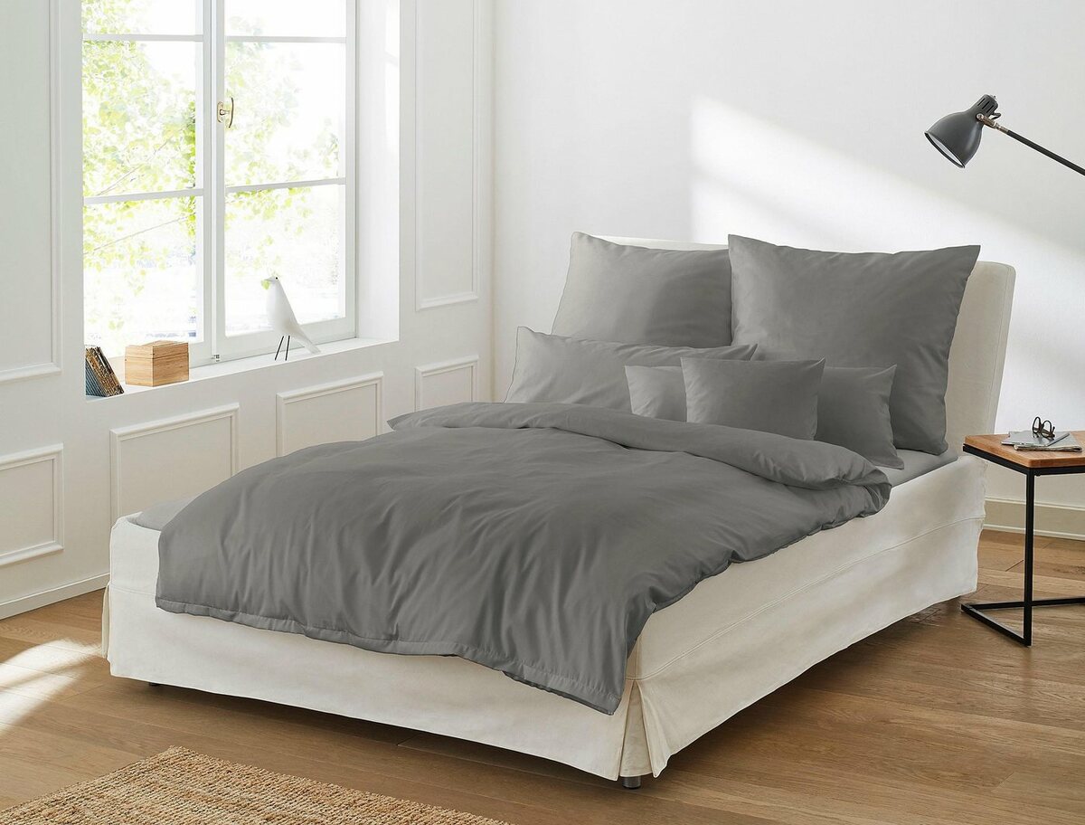 Bild 1 von Bettwäsche Paris 8000 in Gr. 135x200, 155x220 oder 200x200 cm, Irisette, Mako-Satin, 2 teilig, Bettwäsche aus Baumwolle, unifarbene Bettwäsche mit Reißverschluss