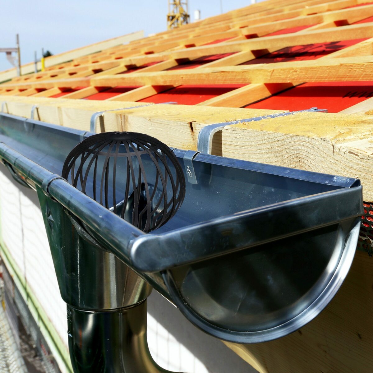 Bild 2 von relaxdays Laubschutznetz Fallrohrschutz Laubstopp im 4er Set